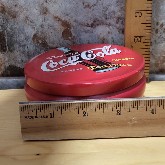 Coca Cola Tin with Lid Wax Candle - Picture 11 of 11